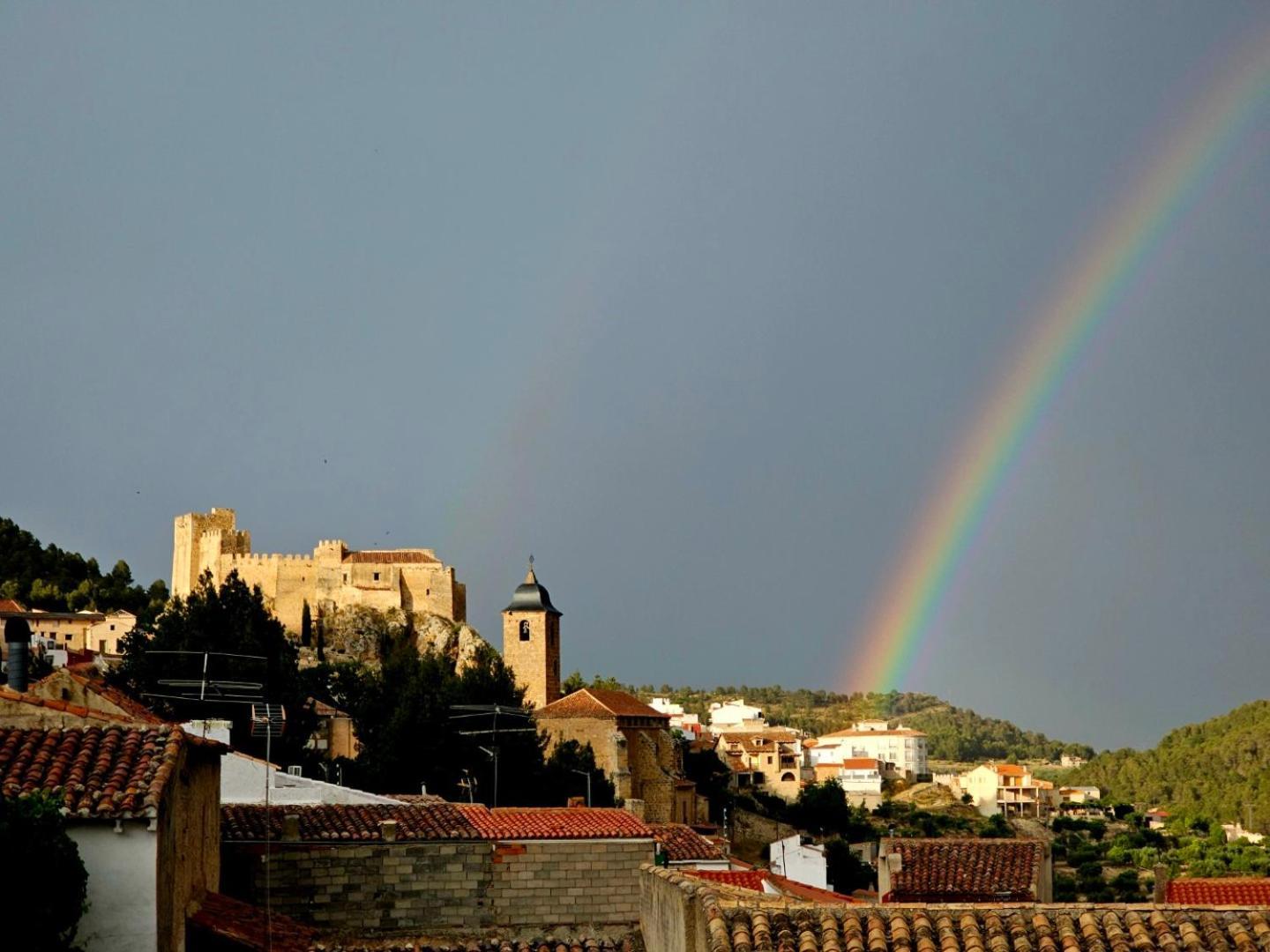 Casa Lourdes Villa Yeste Bagian luar foto